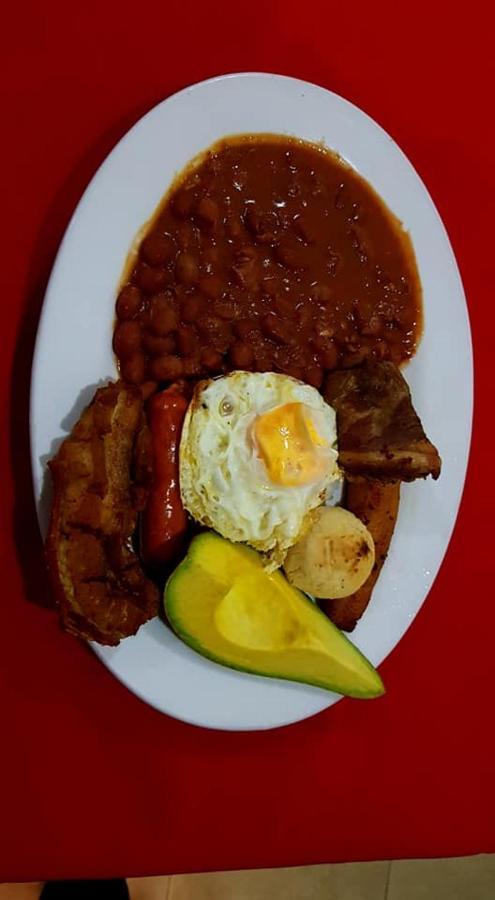 Hotel Colonial Manizales Dış mekan fotoğraf