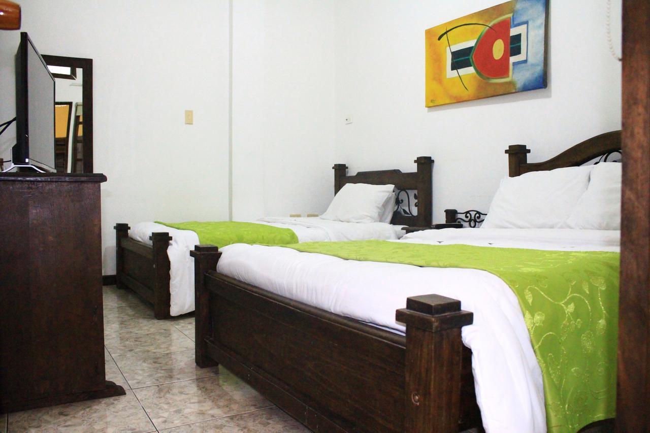 Hotel Colonial Manizales Dış mekan fotoğraf